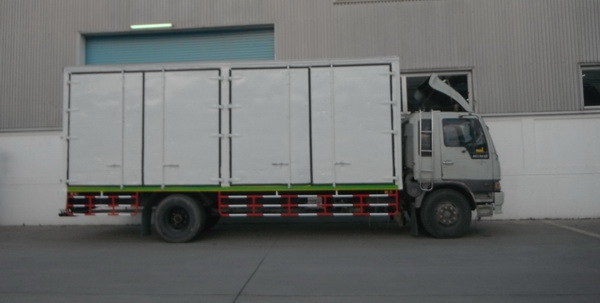 ขายหกล้อตู้ 10บาน 7.20 เมตร เครือง 195 สิงห์ไฮเทค  955000