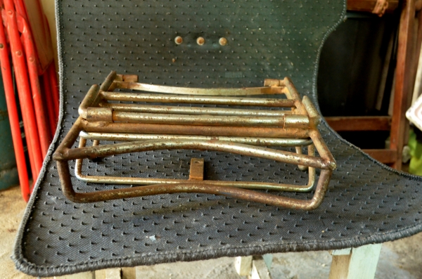 ขายตะแกรงเหล็กงานเก่า