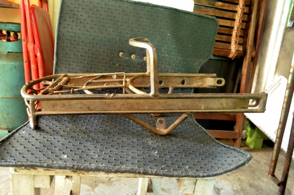 ขายตะแกรงเหล็กงานเก่า