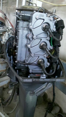 เครื่องเรือ Outboard Yamaha 40แรงม้า สวยๆ เครื่อง 2 จังหวะ 48000 บาท