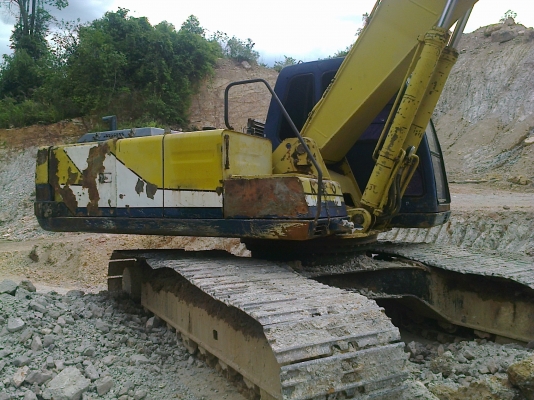 ขาย รถขุดSK200-/// Yutaniสวยใช้ได้ สภาพดี ไม่โหลด เอกสารชุดใบอินวอยล์