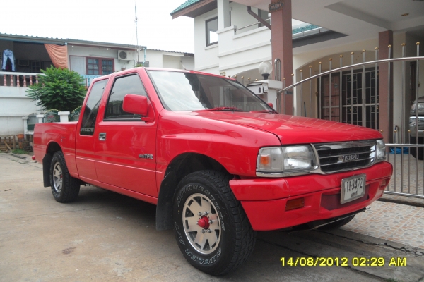 ISUZU, 2.5 SL SPACECAB