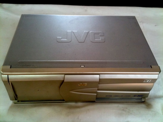 ซีดี JVC ถอดจากรถ ใช้งานได้ตามปกติครับ ราคา 900 บาท Tel.085-150-9040