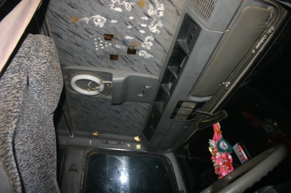 HINO FD 185 HP TURBO  HO7CTB หกล้อดั๊มพ์ ไฟฟ้า แอร์  !!! ลดจาก 810000 เหลือ 760000 ด่วน ๆๆๆๆๆ !!!!