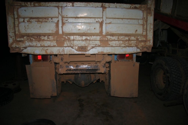 HINO FD 185 HP TURBO  HO7CTB หกล้อดั๊มพ์ ไฟฟ้า แอร์  !!! ลดจาก 810000 เหลือ 760000 ด่วน ๆๆๆๆๆ !!!!