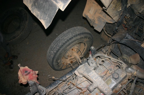 HINO FD 185 HP TURBO  HO7CTB หกล้อดั๊มพ์ ไฟฟ้า แอร์  !!! ลดจาก 810000 เหลือ 760000 ด่วน ๆๆๆๆๆ !!!!