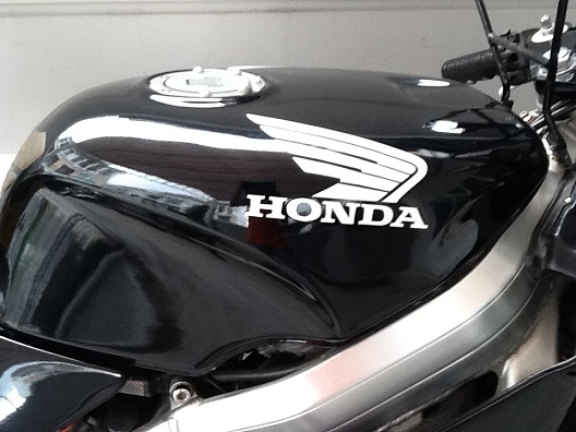 ++++(ปรับราคา) ขายด่วนหรือแลก cbr 400 ทะเบียนแท้ เก็บเดิมๆ 69000 (ซื้อวันนี้ลดพิเศษ)