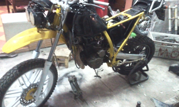 ขาย ax1 250ccทะเบียนพร้อมชุดโอน25900บาท