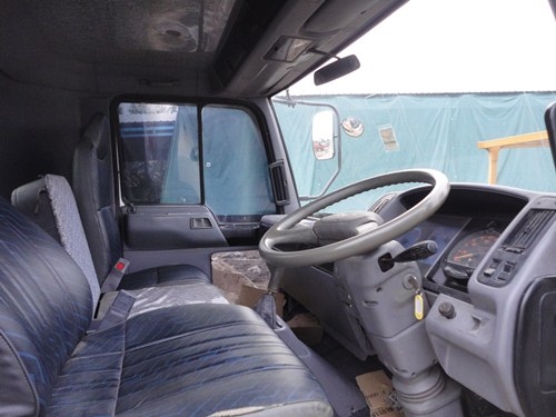 ขายรถบรรทุกFC4Jทำสีเป็นสมอทองแล้ว(เจ้าของเก่าทำมาครับ)