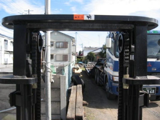 ขายฟอร์คลิฟต์ TOYOTA 7FG10 1.0 TON   เสายกสูง 3 M รับประกันสวยที่สุดของรุ่นนี้ครับ !!! ใช้งานน้อยแค่ 814 ช.ม ขอบคุณพี่ขวัญใจครับ