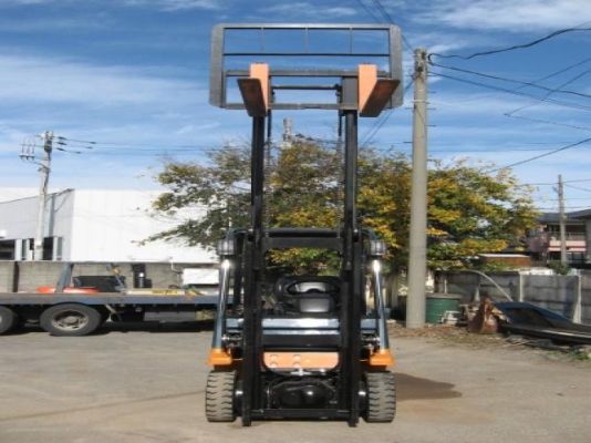 ขายฟอร์คลิฟต์ TOYOTA 7FG10 1.0 TON   เสายกสูง 3 M รับประกันสวยที่สุดของรุ่นนี้ครับ !!! ใช้งานน้อยแค่ 814 ช.ม ขอบคุณพี่ขวัญใจครับ