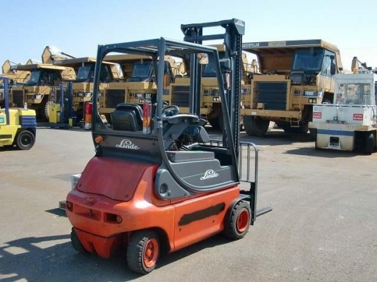 ขายฟอร์คลิฟต์ส LINDE E20P-02  BATTERY  2.0 TON  AT  เสายกสูง 4 M   แท้จากญี่ปุ่น ขอบคุณพี่ปรีชากร จ.ขอนแก่น