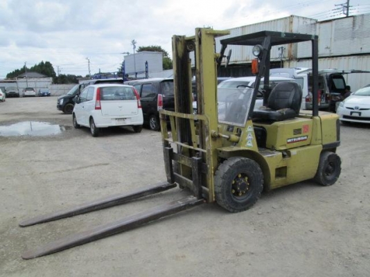 ขายฟอร์คลิฟต์ MITSUBISHI  FD25 ( DEISEL ) 2.5 TON   FD25  เสายกสูง 3 M             แท้จากญี่ปุ่นพร้อมสำหรับงานหนักโดยเฉพาะ    ใช้งานได้กับ DEISEL แท้จากญี่ปุ่น