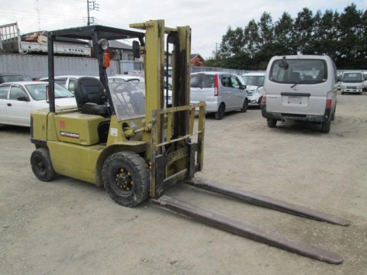 ขายฟอร์คลิฟต์ MITSUBISHI  FD25 ( DEISEL ) 2.5 TON   FD25  เสายกสูง 3 M             แท้จากญี่ปุ่นพร้อมสำหรับงานหนักโดยเฉพาะ    ใช้งานได้กับ DEISEL แท้จากญี่ปุ่น
