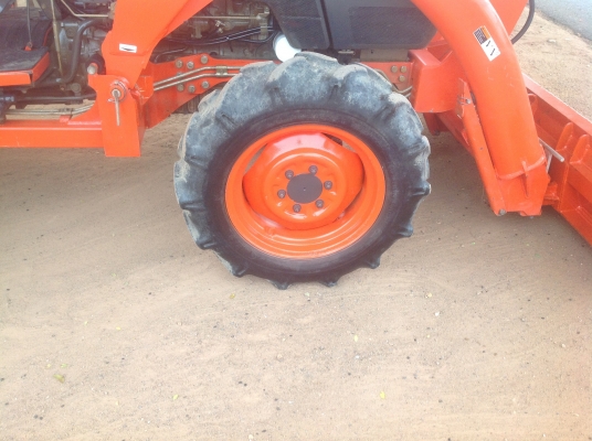 ปัญญาแทรคเตอร์มาแล้ว...นางฟ้า ครับ คูโบต้า L4508 พร้อม ใบมีดคานบนรุ่นใหม่ SD180 , ผาน 6x24