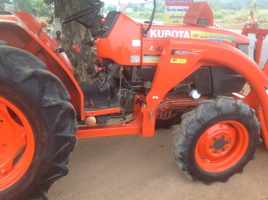 ปัญญาแทรคเตอร์มาแล้ว...นางฟ้า ครับ คูโบต้า L4508 พร้อม ใบมีดคานบนรุ่นใหม่ SD180 , ผาน 6x24