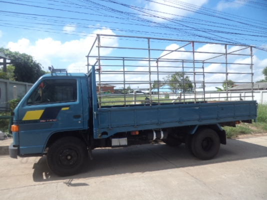 ขายรถอีซูซุ115แรงม้า สภาพสวยๆพร้อมใช้งานคับ