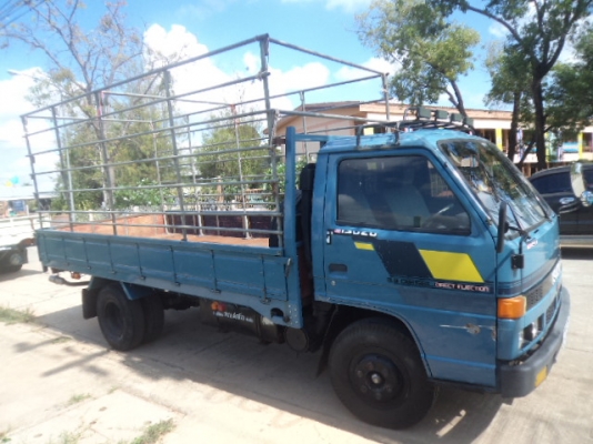 ขายรถอีซูซุ115แรงม้า สภาพสวยๆพร้อมใช้งานคับ