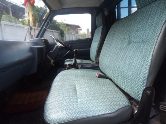 ขายรถอีซูซุ115แรงม้า สภาพสวยๆพร้อมใช้งานคับ