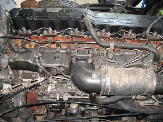 ขาย 6 ล้อ อีซูซุ 195 แรง ยาว 7.00 ม. ปี 1995 สภาพสวยจัด เครื่องแน่น คัสซีสวยกิ๊ป พร้อมใช้ สนใจชมรถก่อนได้ครับ