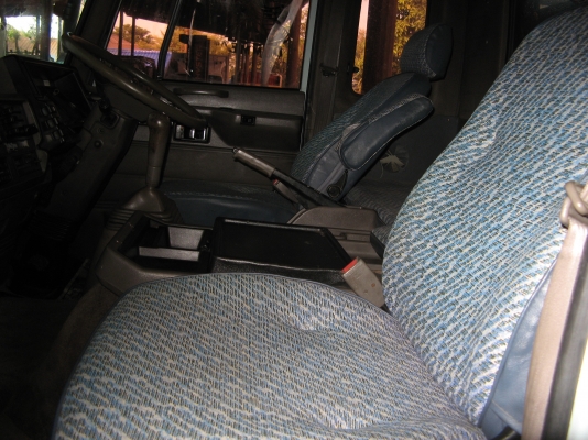 ขาย 6 ล้อ อีซูซุ 195 แรง ยาว 7.00 ม. ปี 1995 สภาพสวยจัด เครื่องแน่น คัสซีสวยกิ๊ป พร้อมใช้ สนใจชมรถก่อนได้ครับ