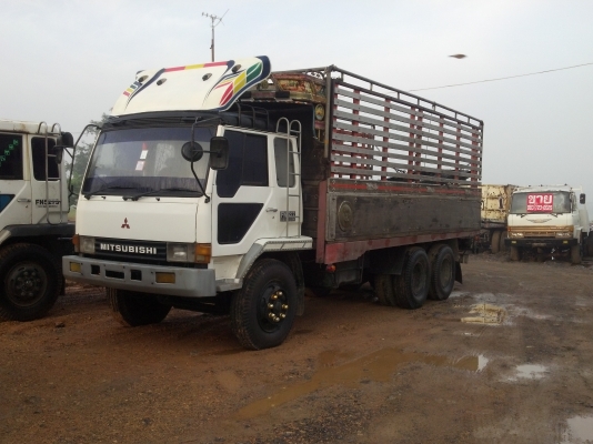 ขายสิบล้อเพลาเดียว ไม่ดัมพ์ คอกไม้ MITSUBISHI FUSO FN517Mเดิมๆ เครื่อง6D16 190 แรงม้า