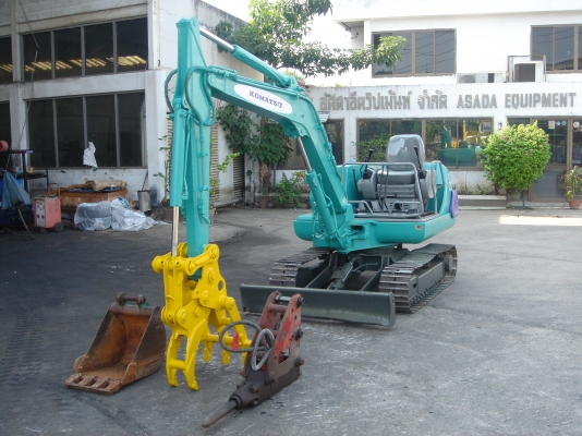 รถขุดเล็กพร้อมสายหัวเจาะ ใช้เจาะได้ ,ขุดได้ ,ดันได้ รถนอกแท้สภาพสวย ขายถูกๆ โทร.02-9409240-4 รถขุดเล็กพร้อมสายหัวเจาะ ใช้เจาะได้ ,ขุดได้ ,ดันได้ รถนอกแท้สภาพสวย ขายถูกๆ โทร.02-9409240-4