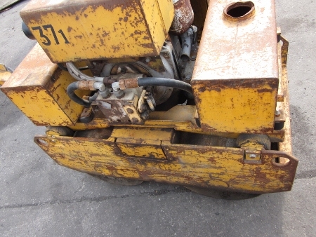 ขาย-รถบดเดินตาม VIBROMAX ของมือสองนำเข้าจากนอก ยังไม่เคยใช้ในไทย