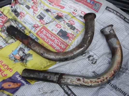 ขายอะไหล่ คอท่อ k-125 สภาพดีใช้งานได้ สนใจ 081-005-8785