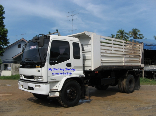 ขาย 6 ล้อ อีซูซุเดก้าดัมพ์สามมิตร แม็กโหลด 200 แรง ยาว 4.80 ม.ปี 2007 พร้อมใช้งาน สภาพกว่า 90 \% สวยกิ๊ป ๆ เครื่องแน่น คัสซีสวย รถใช้น้อย สนใจชมรถก่อนได้ครับ