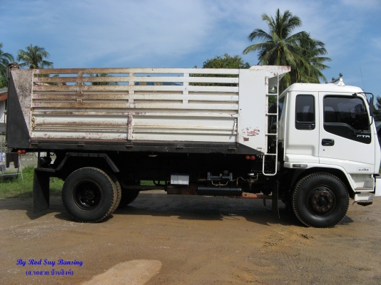 ขาย 6 ล้อ อีซูซุเดก้าดัมพ์สามมิตร แม็กโหลด 200 แรง ยาว 4.80 ม.ปี 2007 พร้อมใช้งาน สภาพกว่า 90 \% สวยกิ๊ป ๆ เครื่องแน่น คัสซีสวย รถใช้น้อย สนใจชมรถก่อนได้ครับ