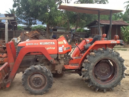 คูโบต้า L2808 4 WD 2 เพลา ใบมีดดันหน้าสยามแทรกเตอร์ เดิมๆทำงาน 1624 ชั่วโมง
