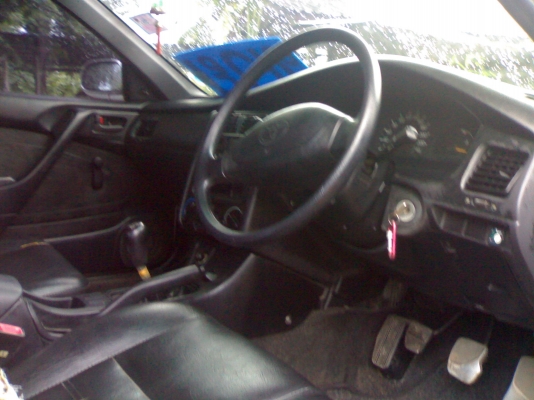 ขายโตโยต้าท้ายโด่งปี93 เครื่อง1600 เกียร์ธรรมา ติดแก๊สหัวฉีด ลดเหลือ105000คับ