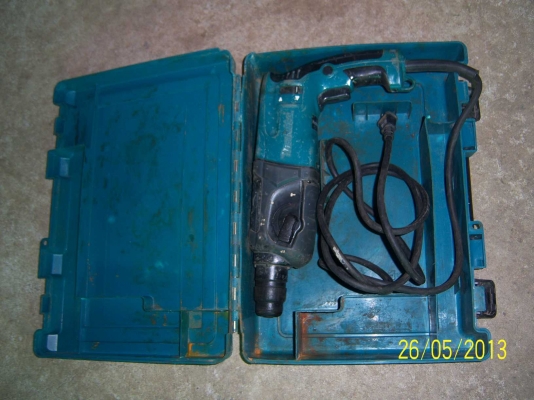 สว่าน makita  3 ระบบ + กล่อง