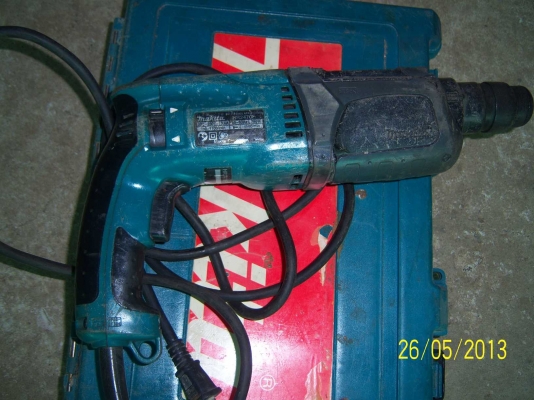 สว่าน makita  3 ระบบ + กล่อง