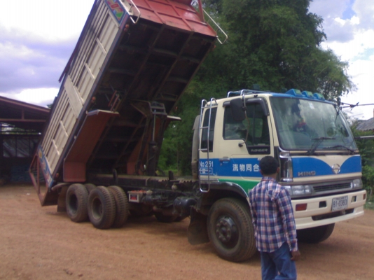 ขายHINO FM3MNLD 2เพลาดั๊ม เครื่องดี คัทชีสวยมากๆ ยางเต็ม10เส้น ขายHINO FM3MNLD 2เพลาดั๊ม เครื่องดี คัทชีสวยมากๆ ยางเต็ม10เส้น