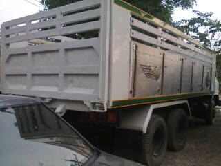 HINO  F17  1เพลาดั้ม  เครื่อง  EH700   พวงมาลัยเพาเวอร์เบรคจิฟฟี่