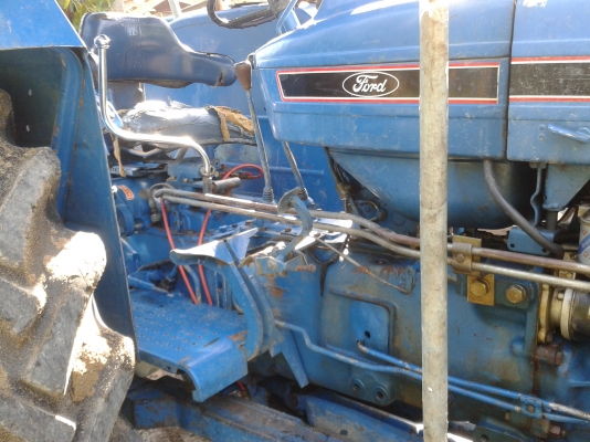 ขาย FORD 6610 ZF 4WD ดันหน้า + ผาน 7 ขาย FORD 6610 ZF 4WD ดันหน้า + ผาน 7