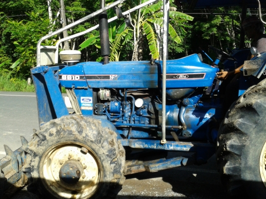 ขาย FORD 6610 ZF 4WD ดันหน้า + ผาน 7