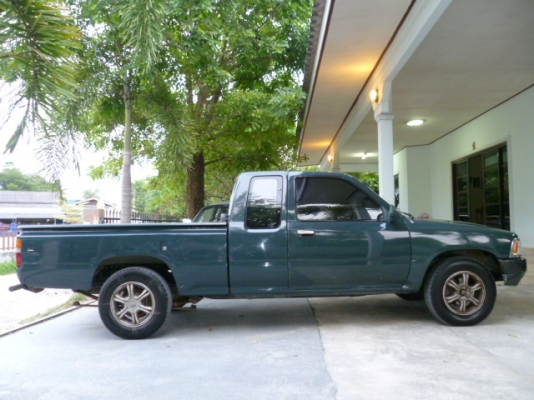 ขายโตโยต้า ไมตี้เอ๊กแค๊ป ปี 94  โทร 081 3298448