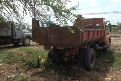 6 ล้อหน้ายาว HINO มีเล่มทะเบียน 6 ล้อหน้ายาว HINO มีเล่มทะเบียน