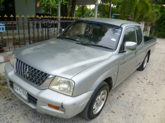 ขายสตราด้าแค็ป ปี2002 โทร 081 3298448