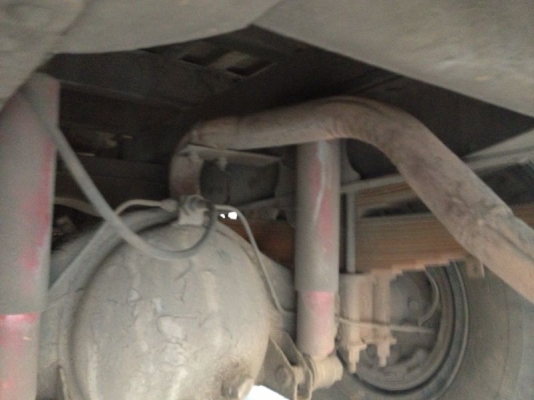 รถฮีโน่ 6 ล้อ KM779  รั้ว  117 แรงม้า  ( มีขาย 2 คัน คู่ )  สนใจติดต่อ 081 - 6079515