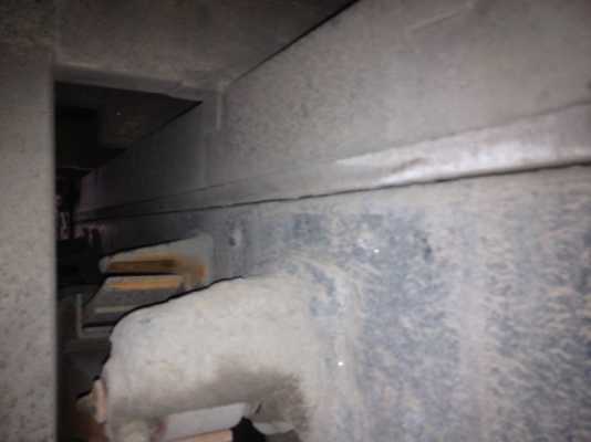 รถฮีโน่ 6 ล้อ KM779  รั้ว  117 แรงม้า  ( มีขาย 2 คัน คู่ )  สนใจติดต่อ 081 - 6079515