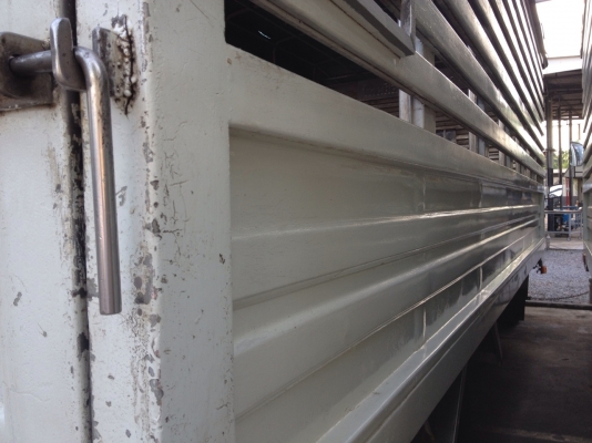 รถฮีโน่ 6 ล้อ KM779  รั้ว  117 แรงม้า  ( มีขาย 2 คัน คู่ )  สนใจติดต่อ 081 - 6079515