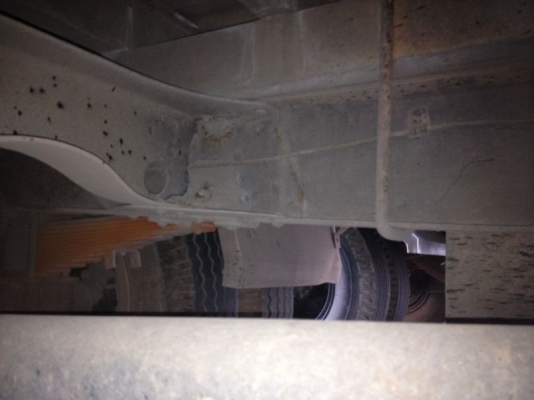 รถฮีโน่ 6 ล้อ KM779  รั้ว  117 แรงม้า  ( มีขาย 2 คัน คู่ )  สนใจติดต่อ 081 - 6079515