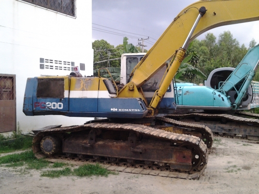 ขายถูก รถแบคโฮ โคมัสสุ รุ่น5 คอนโทนสัน ราคานี้หาไม่มีอีกแล้ว