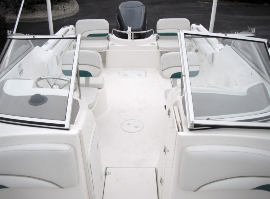 ขายเรือ Aquasport 215 (22ฟุต) Bowrider Sport