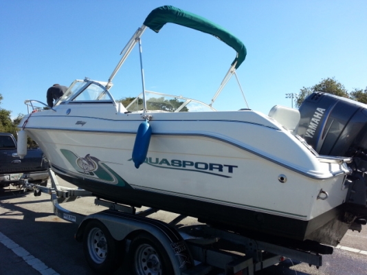 ขายเรือ Aquasport 215 (22ฟุต) Bowrider Sport