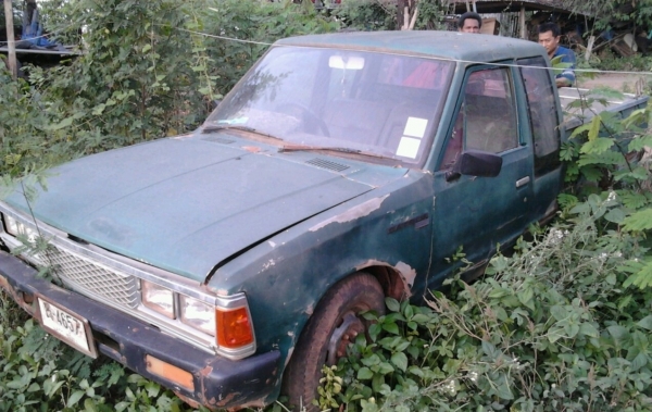 NISSAN SD23 CAB หัวเก๋งแค็ป สภาพดีแค่ใส่แบตเตอรี่ก็พร้อมใช้งานได้เลย เครื่องดี ภายในเก๋งคอนโซลสวยครบ ช่วงล่างคัชซีสวยไม่มีผุไม่มีดาม ยางสภาพดี 60\% เอกสารเล่มทะเบียนครบพร้อม ราคาต่อรองได้ครับ NISSAN SD23 CAB หัวเก๋งแค็ป สภาพดีแค่ใส่แบตเตอรี่ก็พร้อมใช้งานได้เลย เครื่องดี ภายในเก๋งคอนโซลสวยครบ ช่วงล่างคัชซีสวยไม่มีผุไม่มีดาม ยางสภาพดี 60\% เอกสารเล่มทะเบียนครบพร้อม ราคาต่อรองได้ครับ